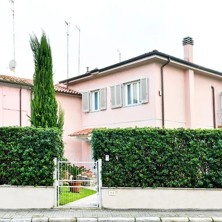 Il Villino Di Monic Centro Nyaraló *