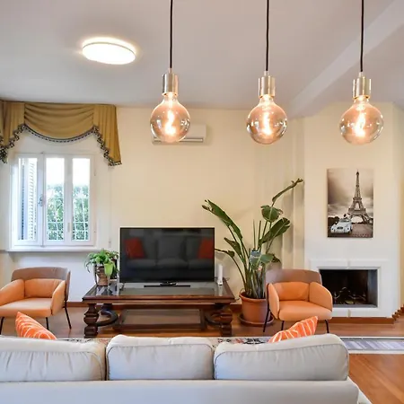 Il Villino Di Monic Centro Nyaraló